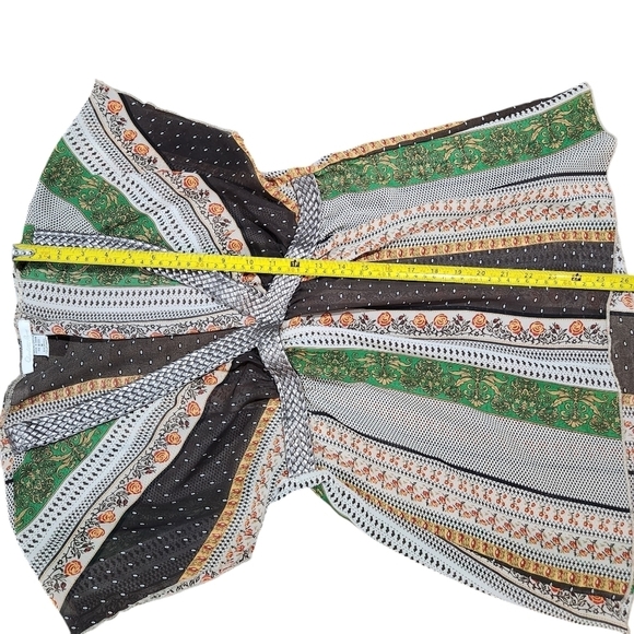 Vintage Charlotte Russe Flutter Sleeve Geometric Flowy V Neck Blouse Size M - Picture 5 of 7